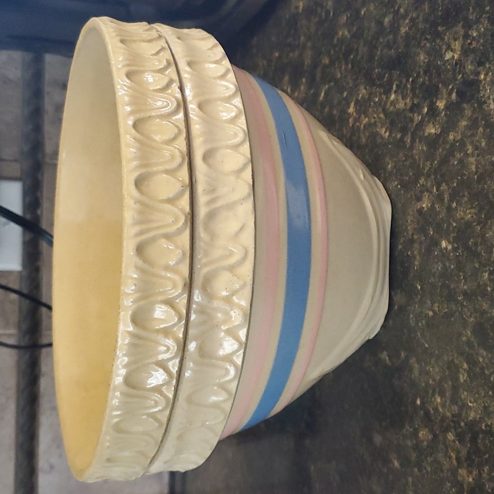 McCoy Pottery Circa 1930's Yellowware Mixing Bowls.